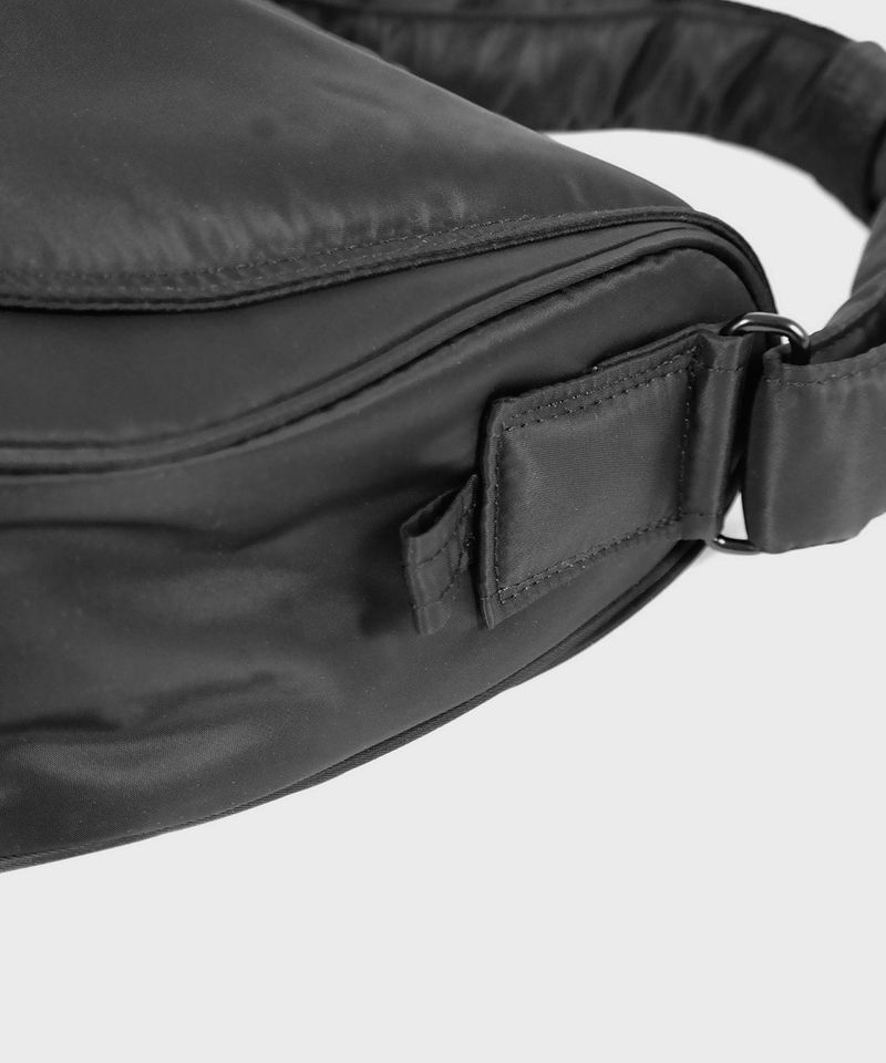 semicircle black