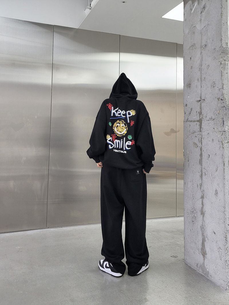 VENTIQUE Keep Smile Hoodie