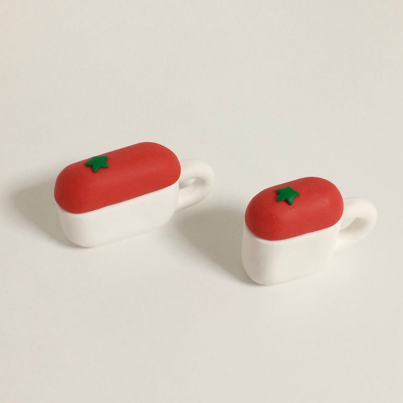 【MADE】 Tomato Cup Airpods Case