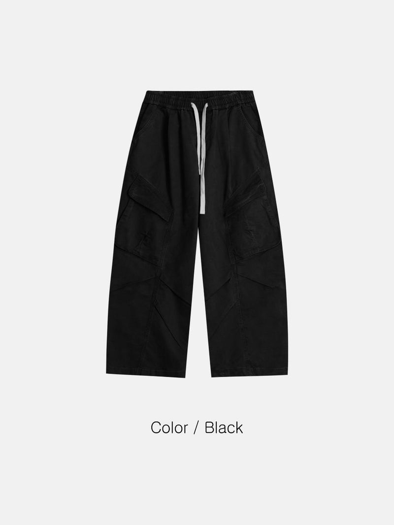 Curved diagonal cargo banding pants