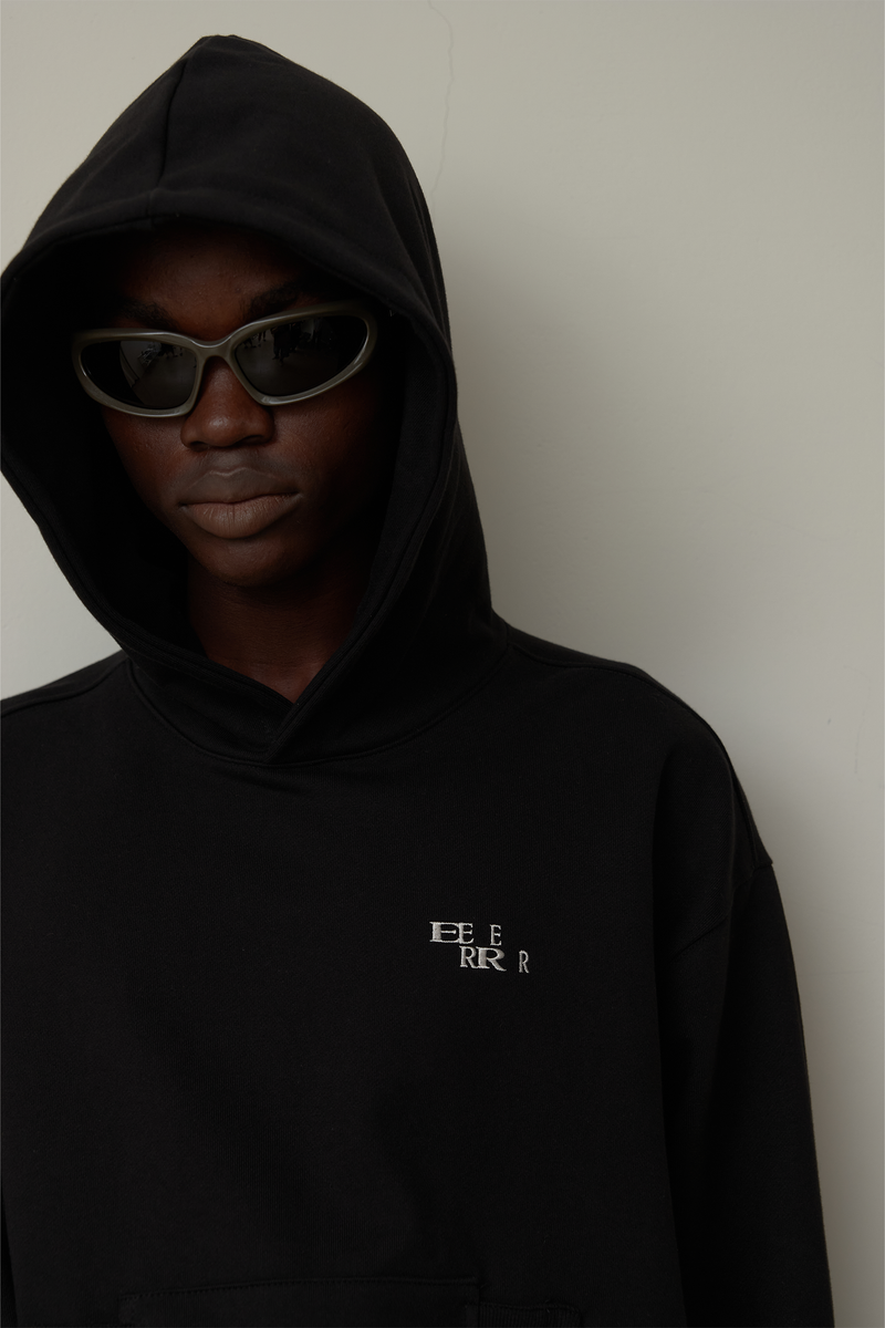 EEERRR Basic logo needlework hoodie (Black)