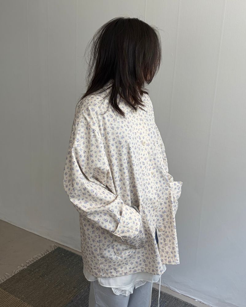 Creamy Petal Overfit Shirts Jacket