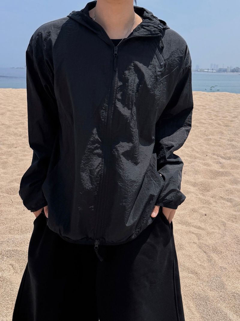 Mate diagonal hood windbreaker 7C