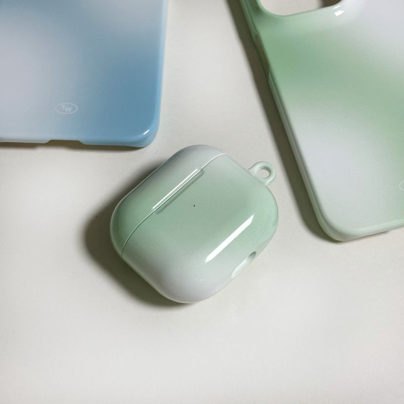 fog AirPods case-green