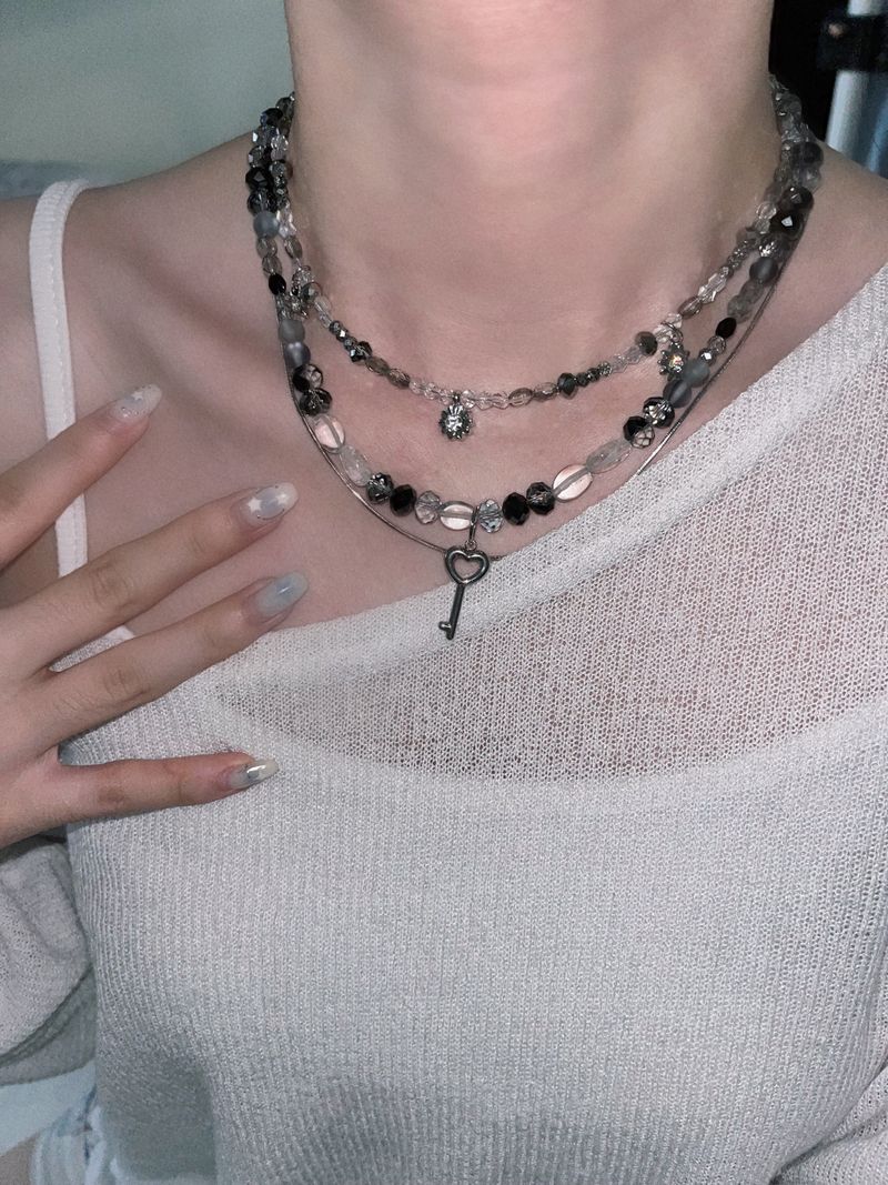 sun black Necklace