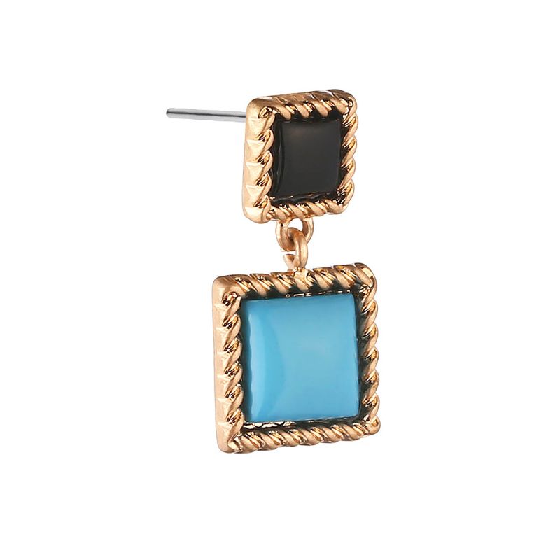 quadrangle earrings