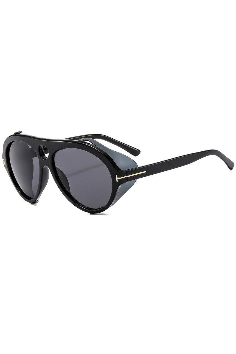 CZ Basicsの「Double Bridge Punk Sunglasses(Fashion Accessories)」