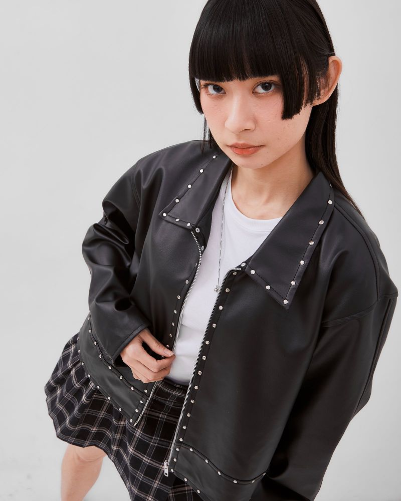 catha（カタ）の「スタッズシンセティックレザージャケット（ジャケット/アウター）」