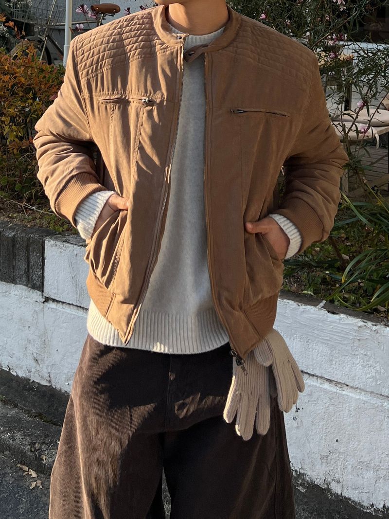 ESOO(イス)の「Fjord Cropped Bomber Padding (4 Colors)(Jackets/Outerwear)」