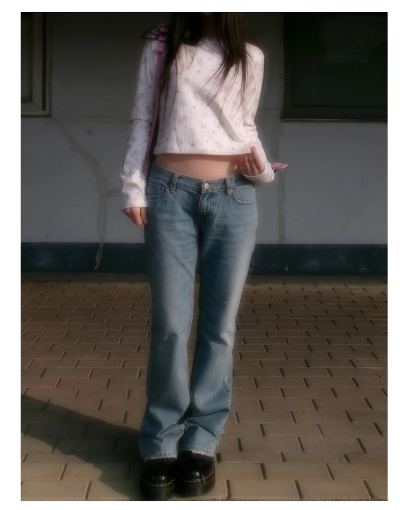 low-rise bootcut