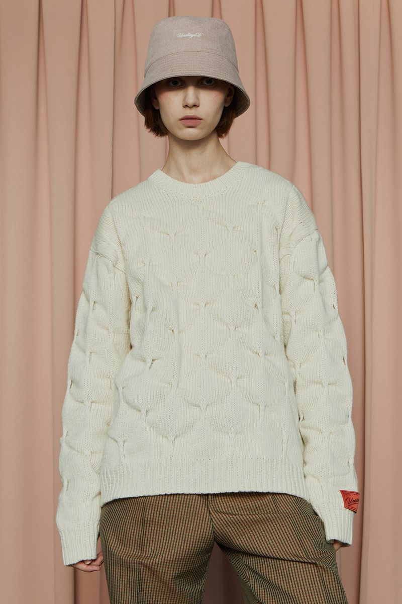 EMBOSSING CLOVER KNIT / IVORY