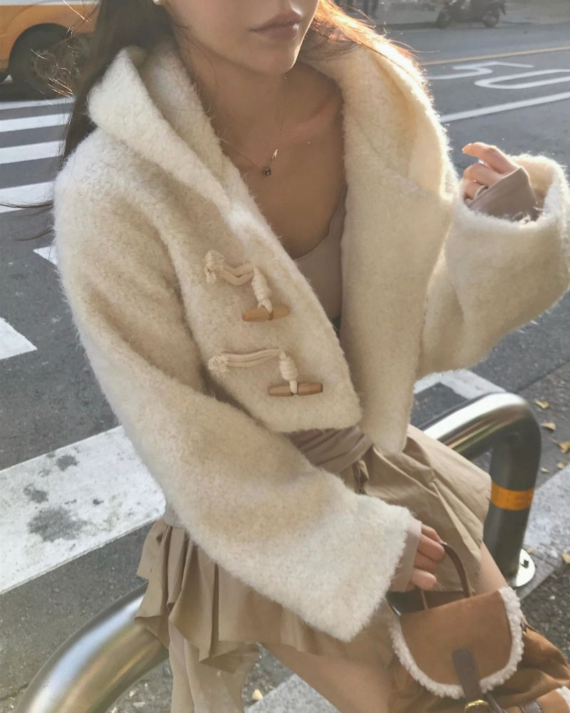 cloudemotion（クラウドエモーション）の「wool brioche crop toggle CT（Jackets/Outerwear）」