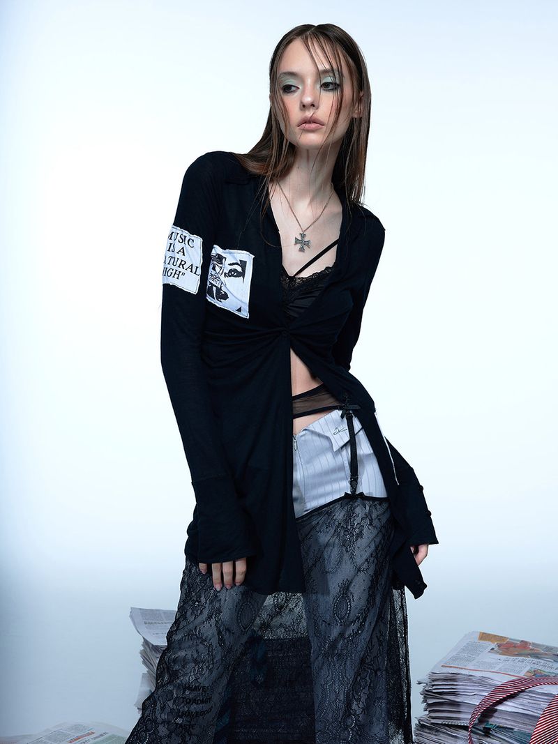 Emoha(エモハ)の「Emoha Movie patch elegant long shirt(Tops)」