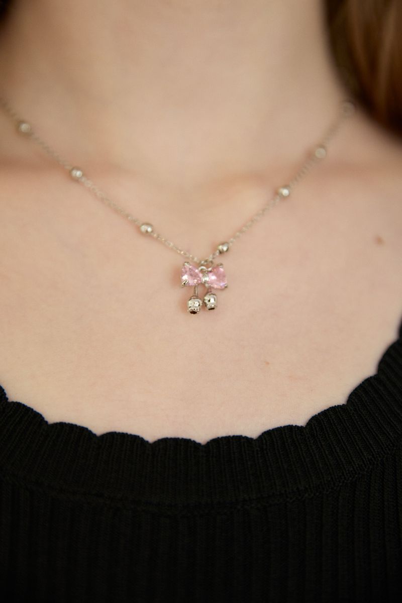 PINK PINEAPPLE（ピンクパイナップル）の「TWINKLE RIBBON CHAIN NECKLACE (2 COLORS)（Accessories）」