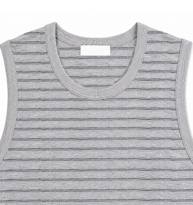 Rubber striped sleeveless top