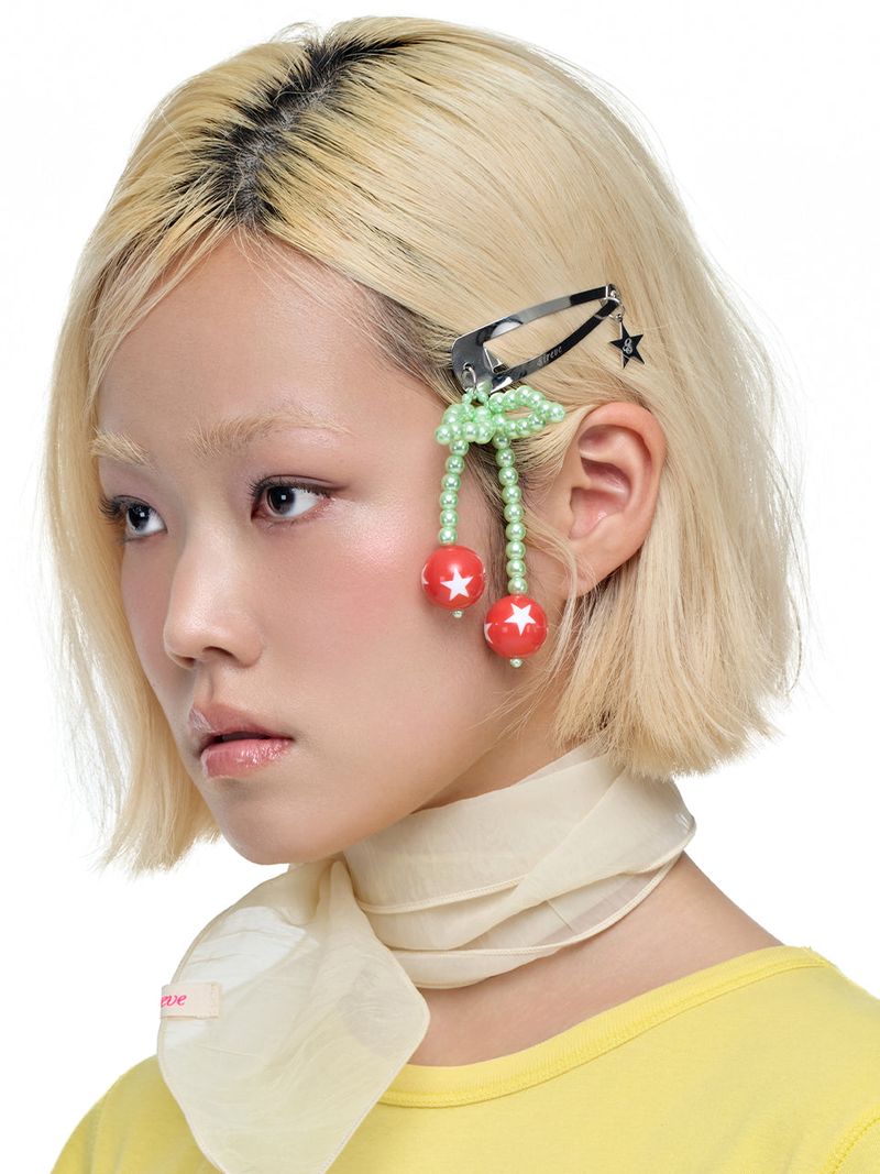 BOLD CHERRY HAIRCLIP