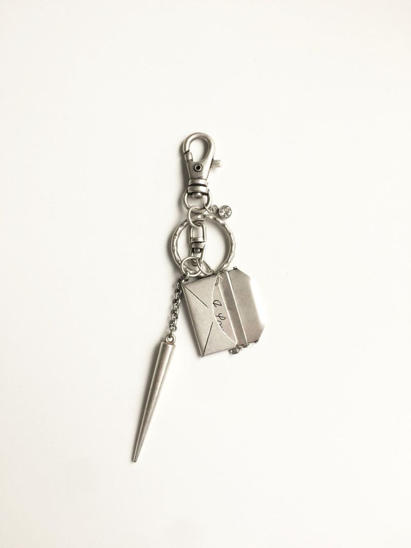 letter keyring