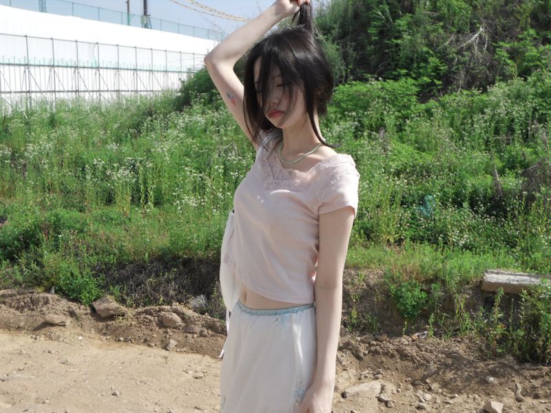 rosalie tee