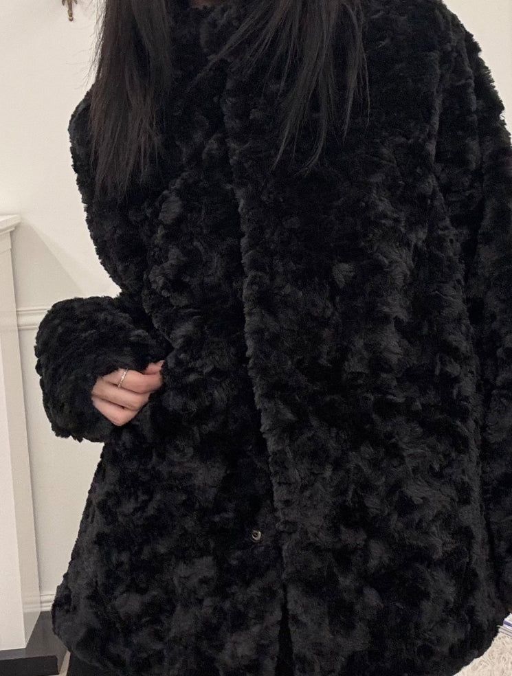Robin black fur coat