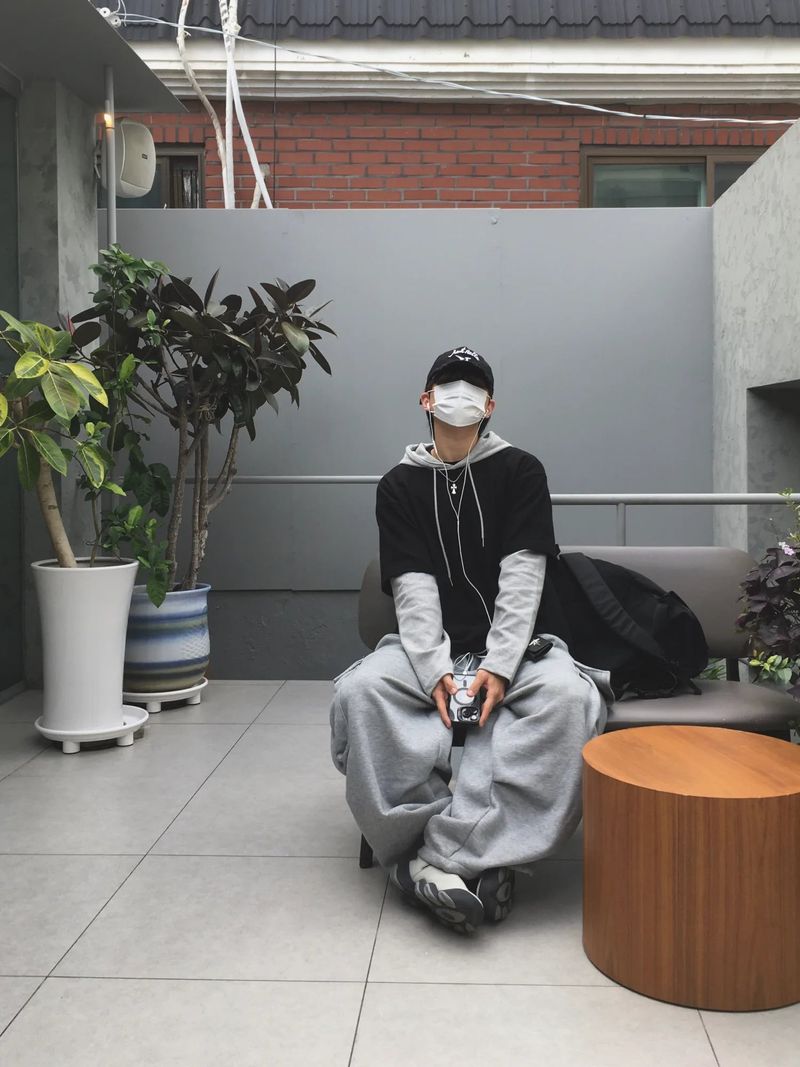 Grade Layer Hooded Long Sleeve T-Shirt 4C