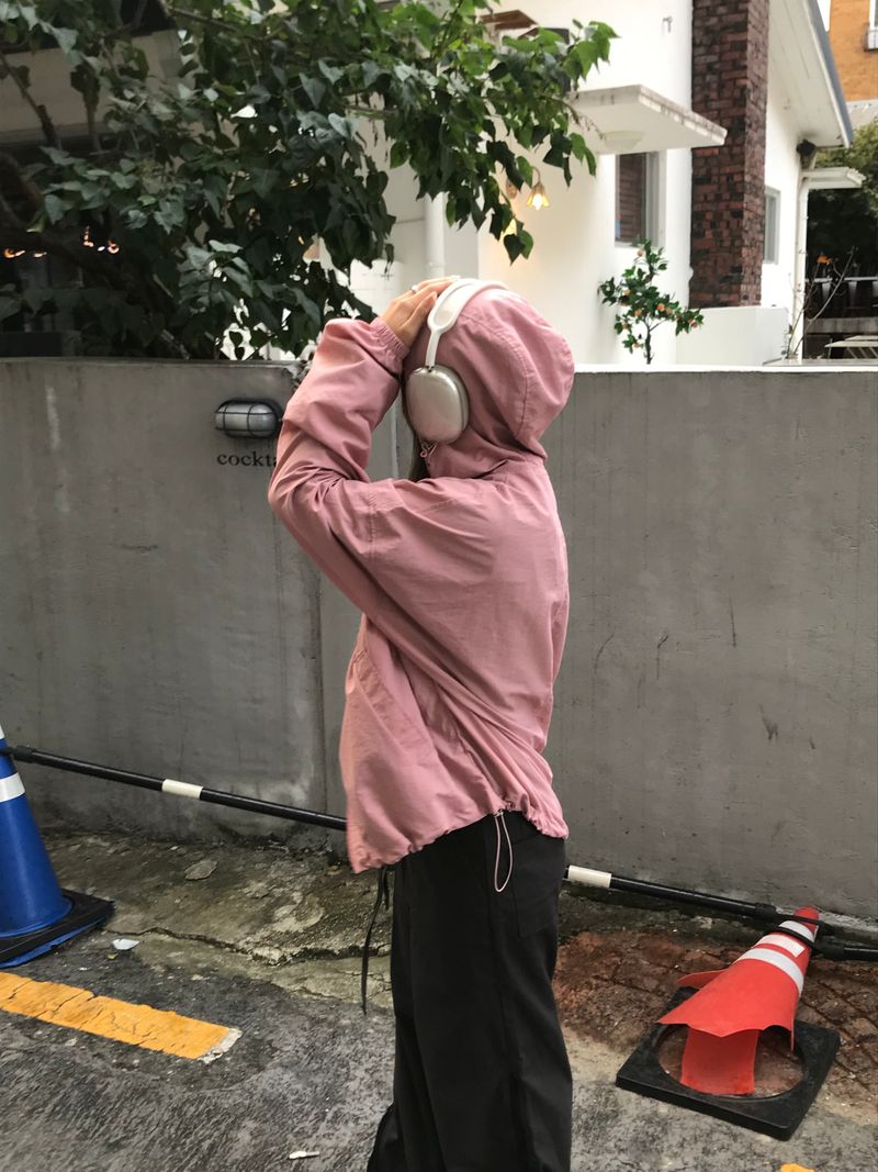 Darwin hood windbreaker