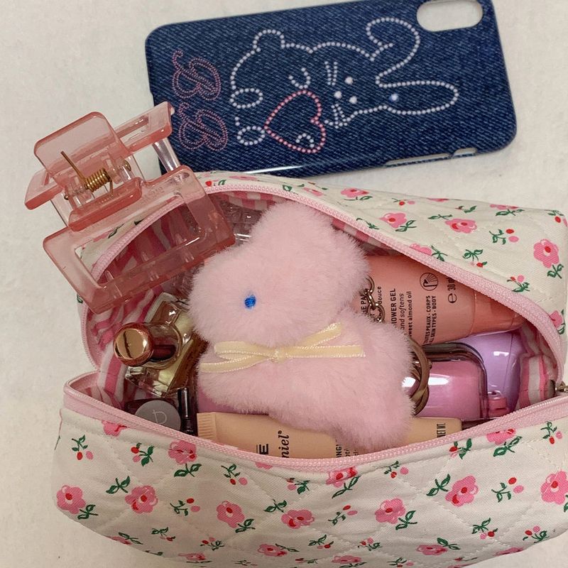 Bunny Popo Doll Keyring (strawberry sugar)