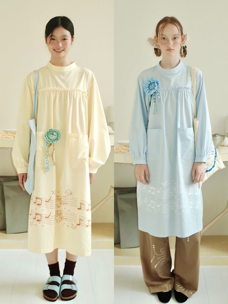 UnsocialNight（アンソーシャルナイト）の「UnsocialNight2025 Autumn Original Two-colour Printed Loose Pullover Long-sleeved Dress Girlish Style（Dresses）」