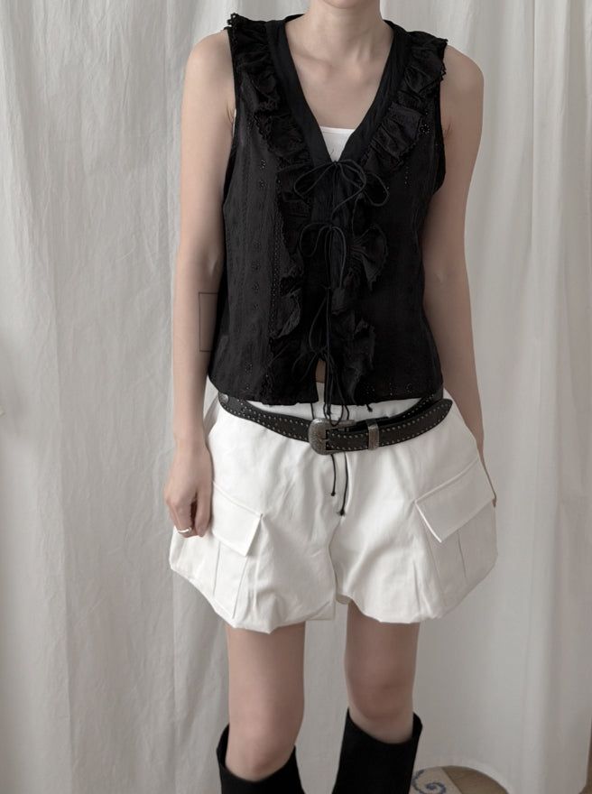 mnem（ムネム）の「Punched Lace Ruffle Blouse（Tops）」