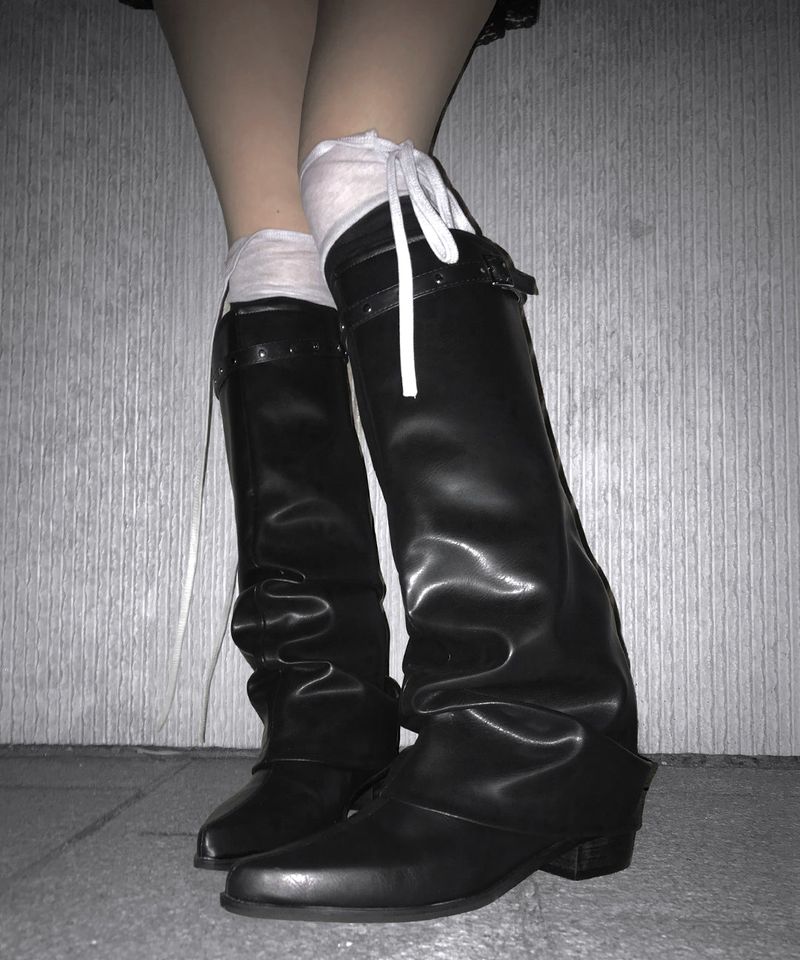 belt warmer boots
