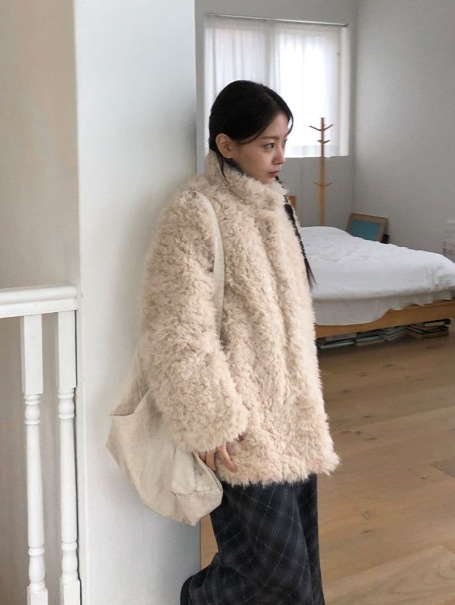 Bihin Collar Half Fur Jacket