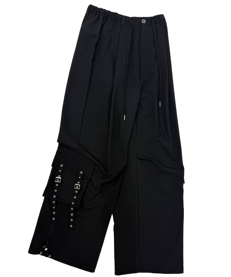 KANGAROO PANTS IN BLACK