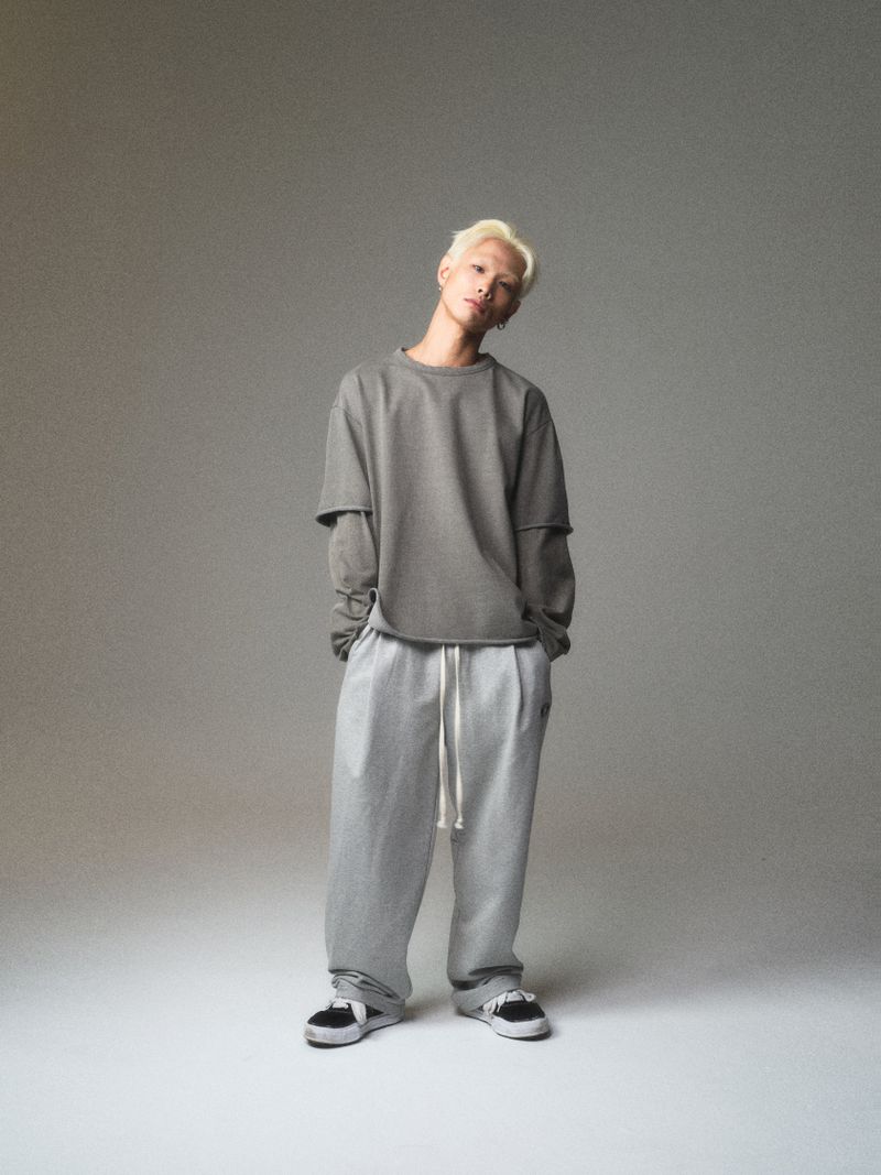 LONGSLEEVE T-SHIRTS