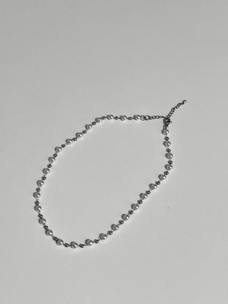 mix pearl choker