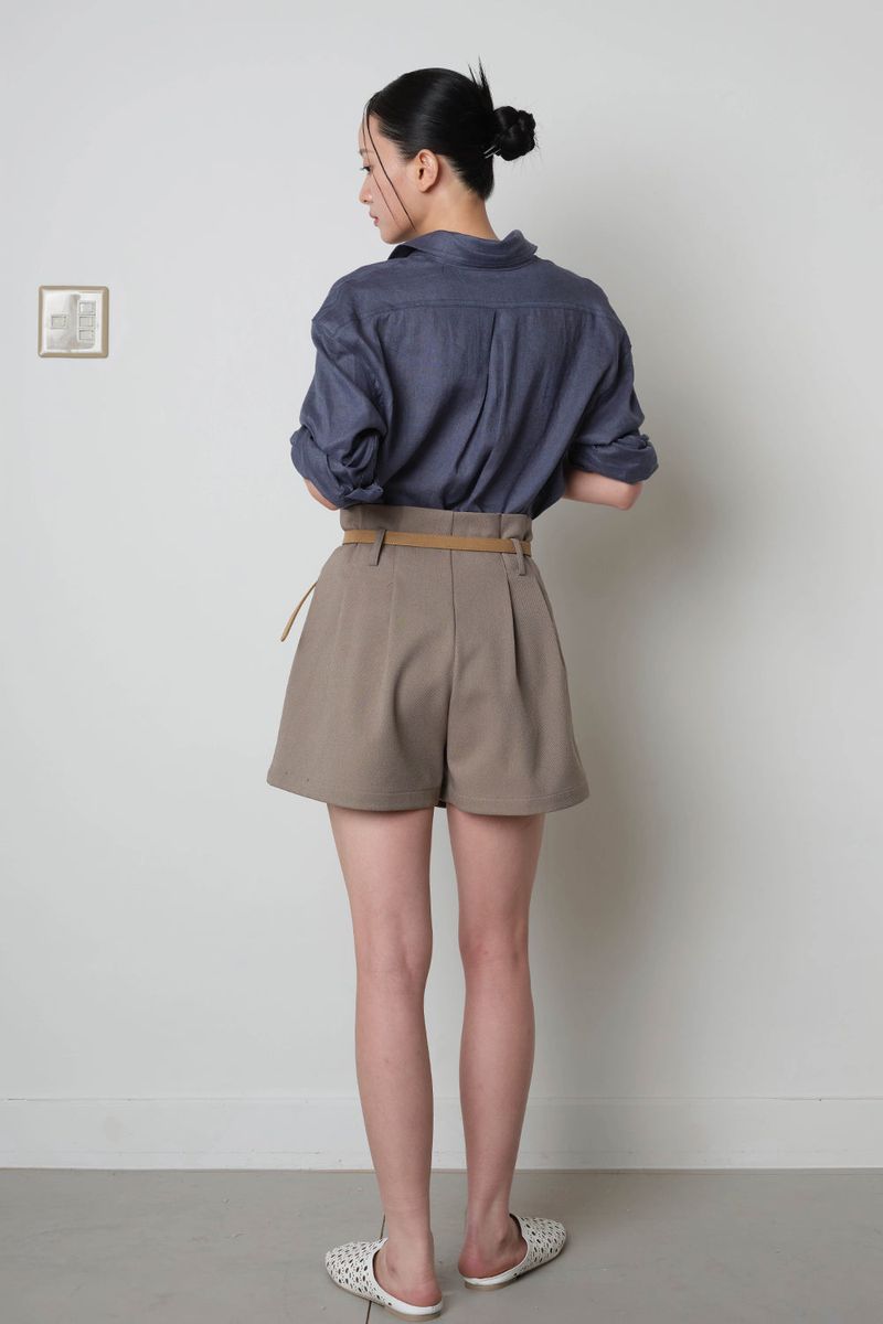 Twill Fintuck Shorts_Beige
