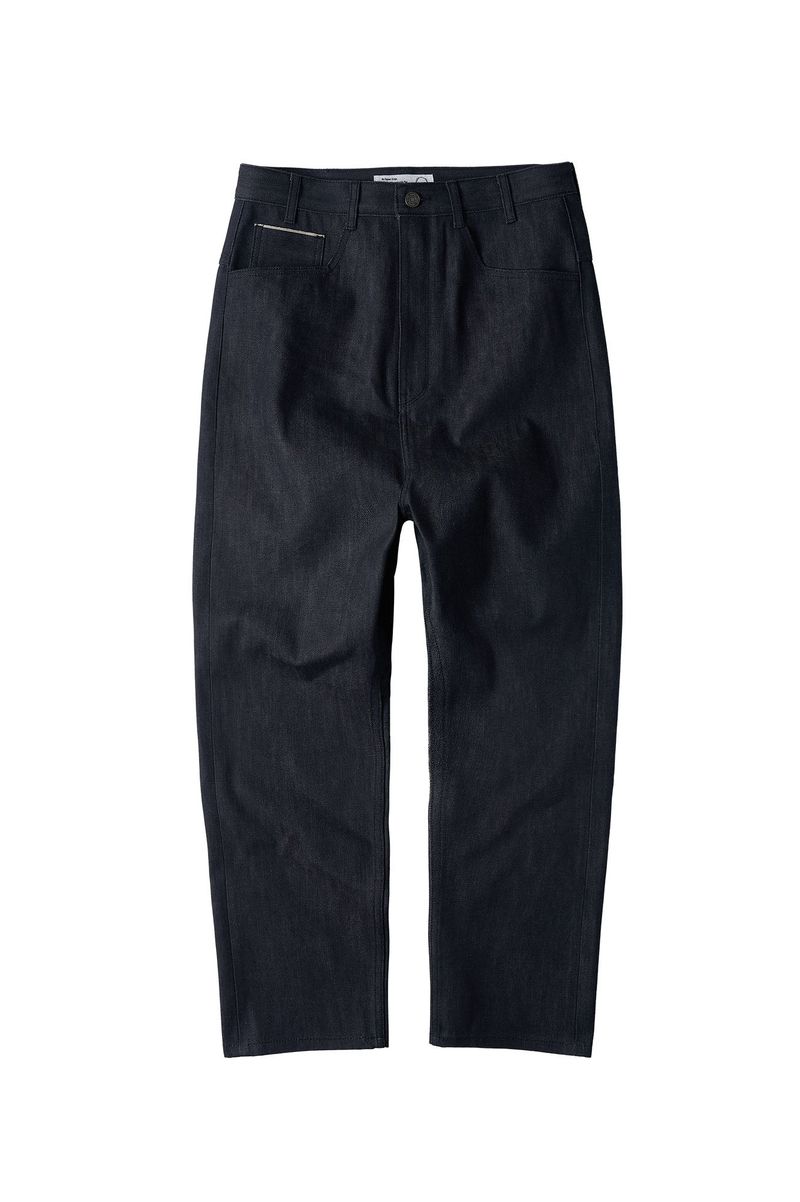 CHOWOO（チョウ）の「Natural High Waist Baggy Fit Selvedge Denim Pants(Navy)（Pants）」