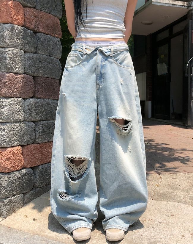 ULAN(ユレン)の「Coats Reverse Damage Wide Denim Pants(Pants)」
