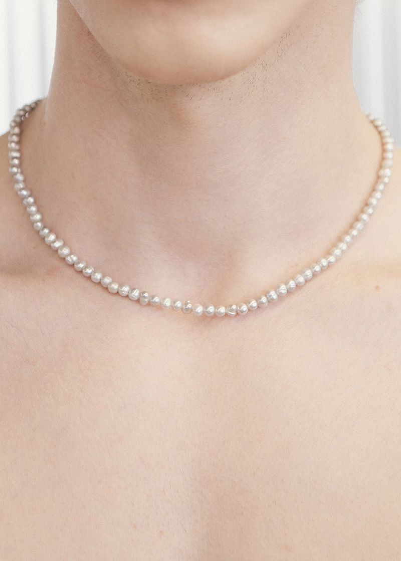 Gray Pearl Necklace