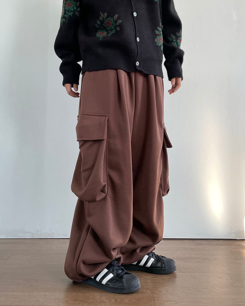 May Big Cargo Napping Sweatpants