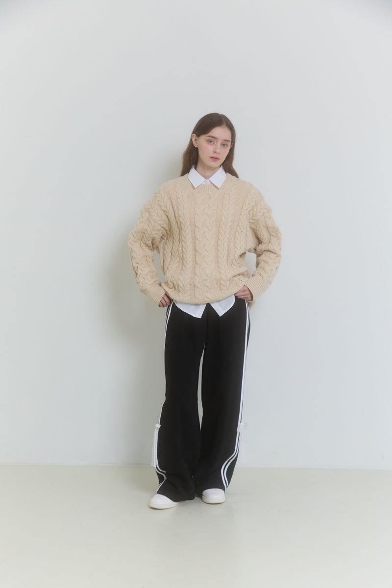 PINK PINEAPPLE(ピンクパイナップル)の「SNOW SWEETY SWEATER(Tops)」