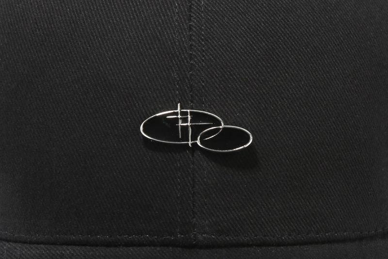 PENDANT LOGO BALL CAP