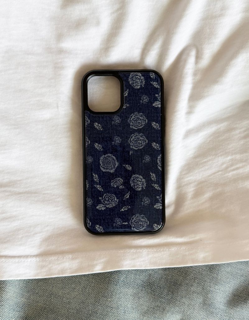 Atypical house（エイティピカル ハウス）の「[エポキシ] デニムローズ（スマホグッズ/小物）」