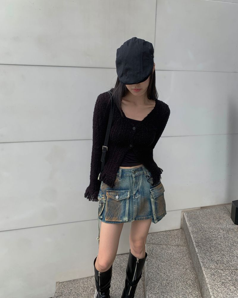 Oil cargo skirt