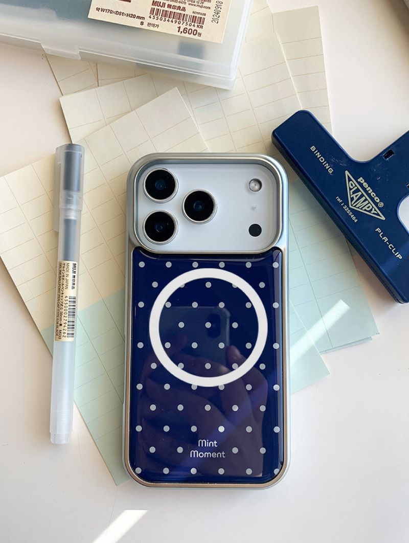 [MADE]ネイビーホワイトドット エポキシ シルバー MagSafe iPhoneケース
