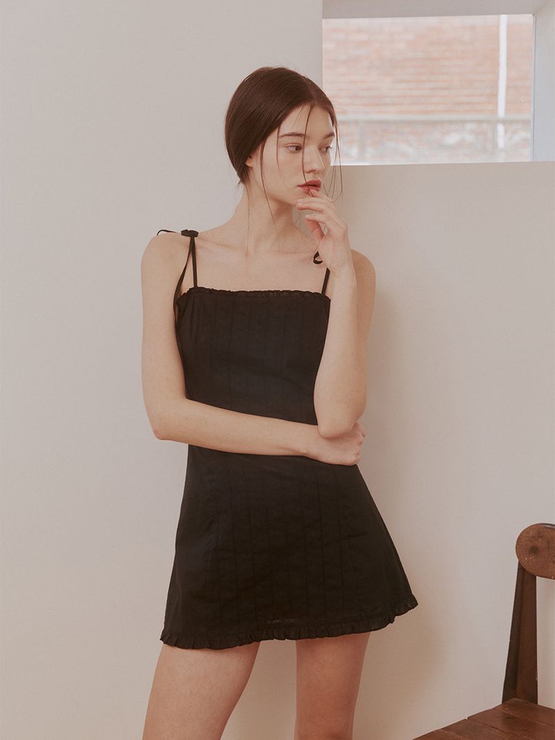 Lace frill mini dress (Black)