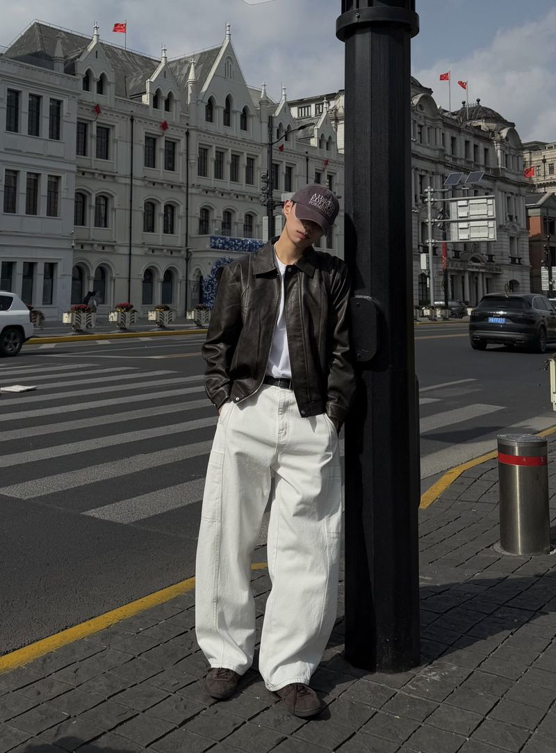 HIMUL STITCH CURVED PANTS