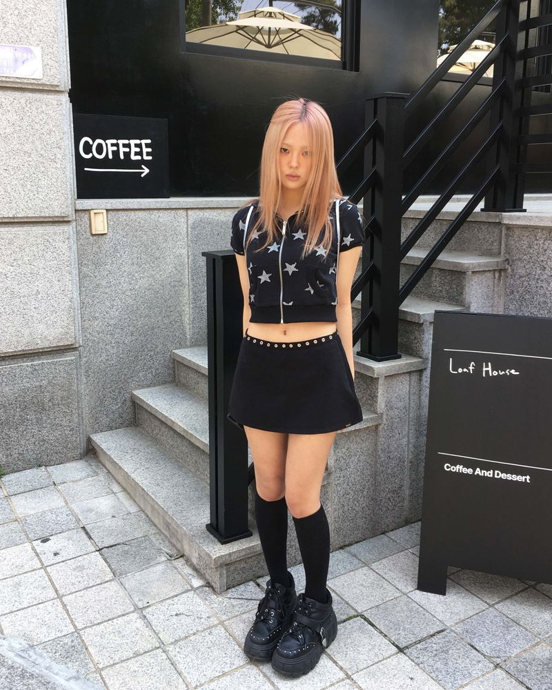 Star short hood jumper