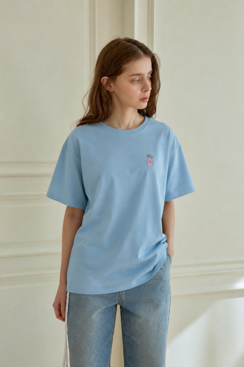 PINK PINEAPPLE（ピンクパイナップル）の「PPA ミニロゴTシャツ（トップス）」