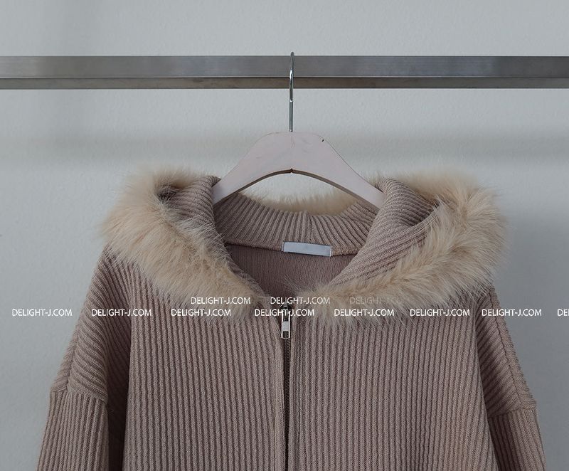 Purifying knitwear Cropped hooded jacket