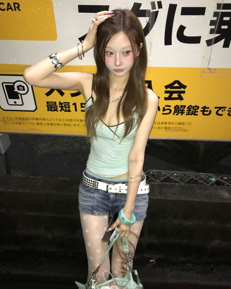 Lowrise line short denim pants