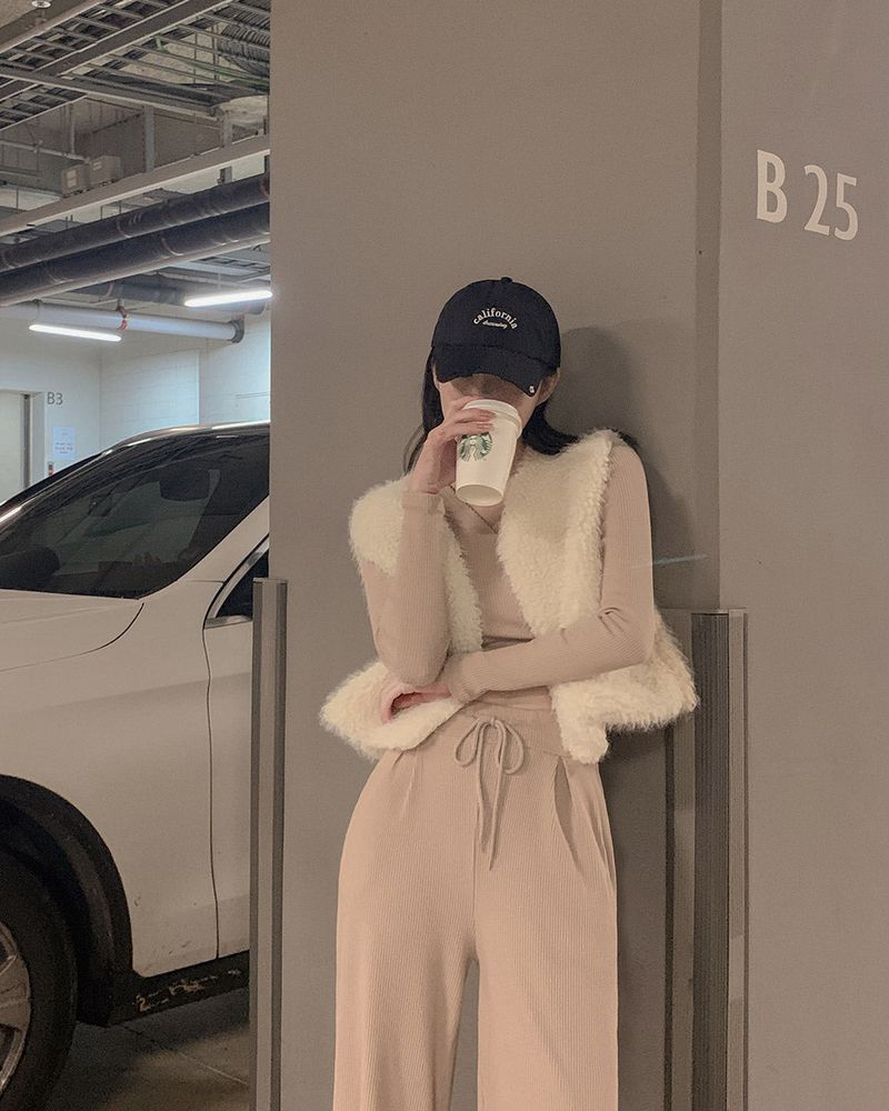 Nokara fur vest